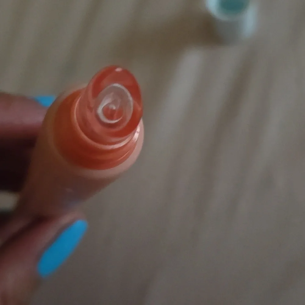 Summer Fridays Lip Butter Balm in Birthday Cake - Picture 2 of 4